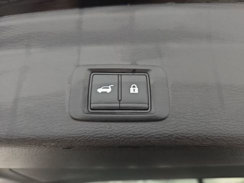 Used 2024 Mitsubishi Outlander SE AWD/4WD image 34