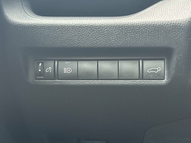 Used 2022 Toyota RAV4 XLE w/ Convenience Package AWD/4WD image 31