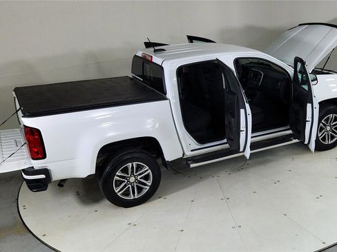 Used 2022 Chevrolet Colorado LT w/ LT Convenience Package image 28