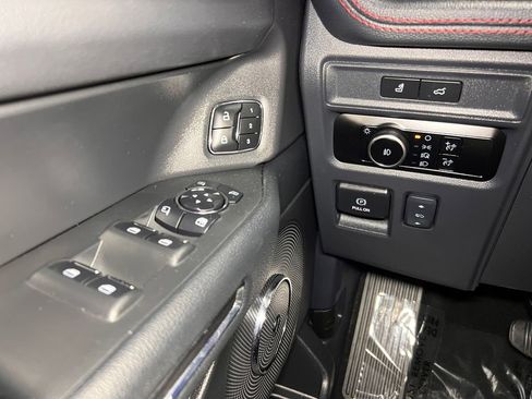 Used 2024 Ford Expedition Max Limited AWD/4WD image 15