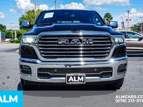 Used 2025 RAM 1500 Laramie AWD/4WD image 10