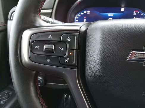 Used 2023 Chevrolet Suburban RST w/ Luxury Package image 22