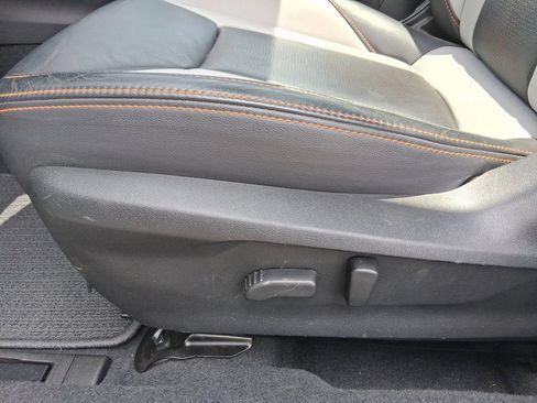 Used 2023 Subaru Crosstrek 2.5i Limited w/ Moonroof Package AWD/4WD image 13