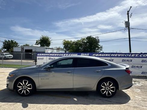 Used 2024 Chevrolet Malibu RS FWD image 19
