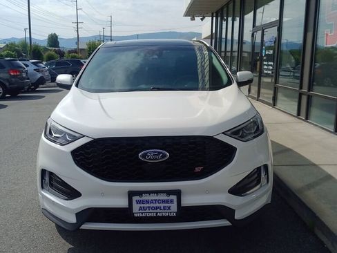 Used 2020 Ford Edge ST w/ Equipment Group 401A image 8