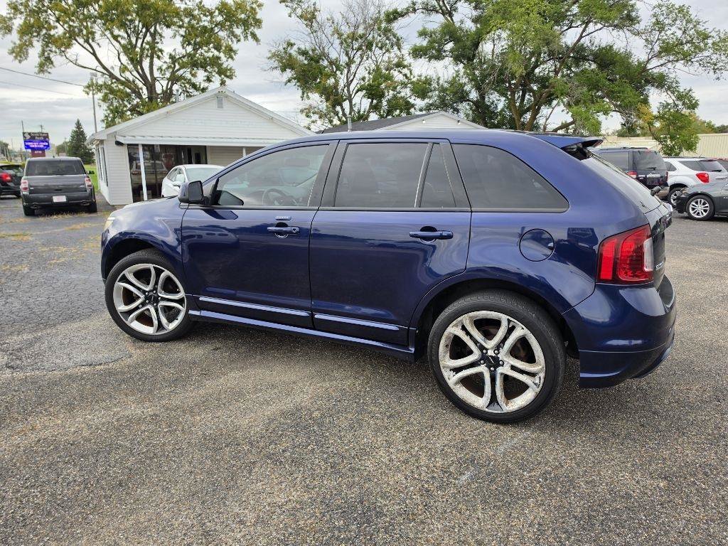 Used 2011 Ford Edge Sport w/ Driver Entry Pkg FWD image 8