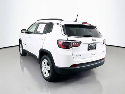 Used 2022 Jeep Compass Latitude image 5