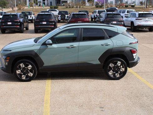 Used 2025 Hyundai Kona SEL image 10