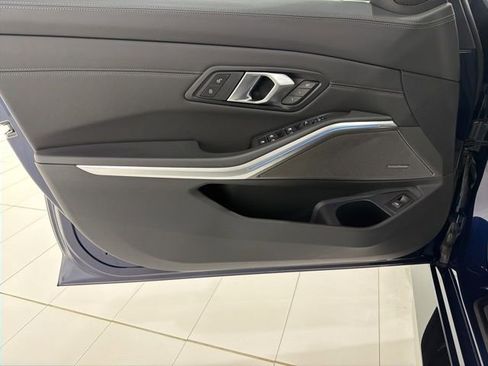 Used 2025 BMW M3 Competition image 10