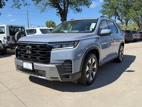 Certified 2026 Honda Pilot Elite image 10