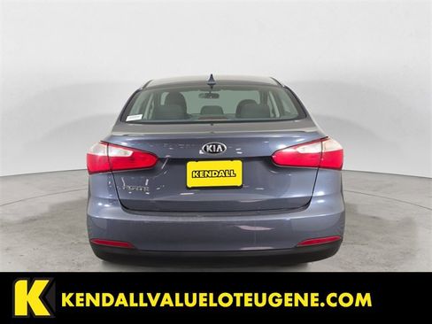 Used 2016 Kia Forte LX image 4