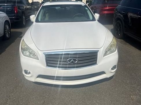 Used 2011 INFINITI M37 w/ Premium Pkg RWD image 1