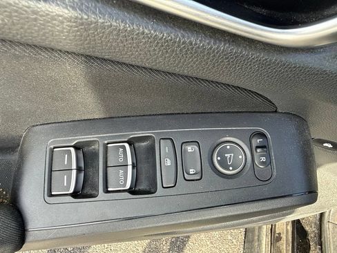 Used 2023 Honda Civic LX image 15