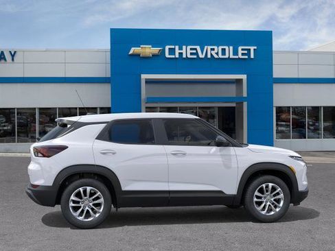 New 2026 Chevrolet TrailBlazer LS FWD image 5