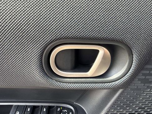 Certified 2025 MINI Cooper S FWD image 18