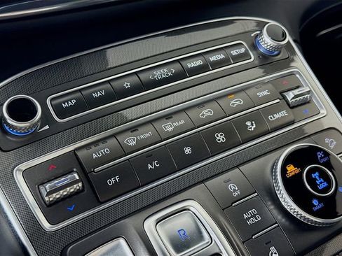 Certified 2023 Hyundai Santa Fe Calligraphy image 18