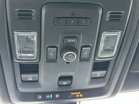 Used 2021 Chevrolet Tahoe RST w/ Luxury Package image 25