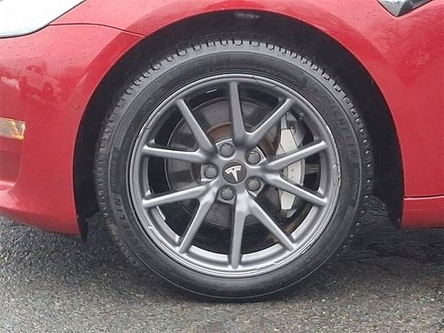 Used 2019 Tesla Model 3 Performance image 10