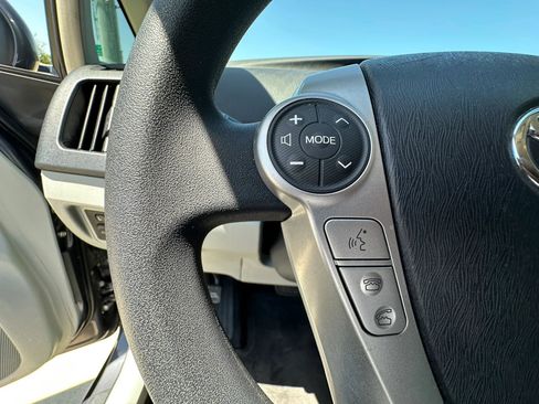Used 2015 Toyota Prius Three FWD image 24