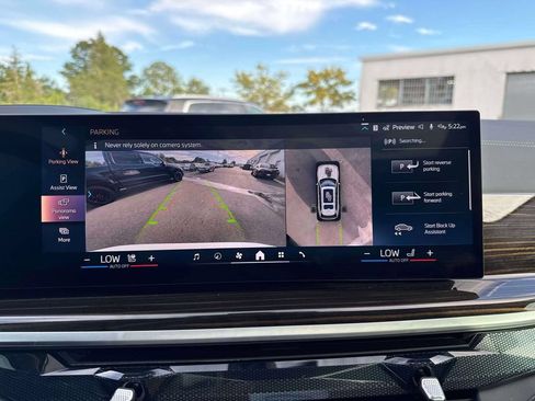 Used 2026 BMW X7 xDrive40i AWD/4WD image 31