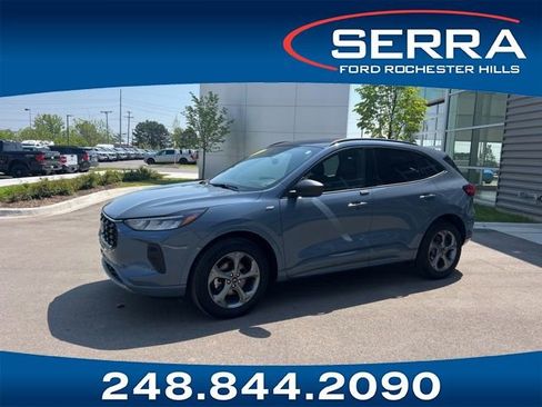 Used 2023 Ford Escape ST-Line w/ Tech Pack #1 AWD/4WD image 1