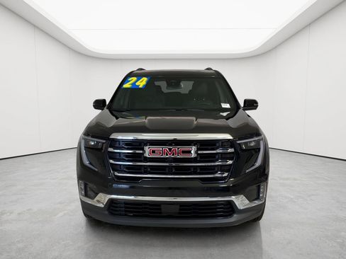 Used 2024 GMC Acadia Elevation FWD image 2