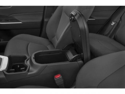 Certified 2025 Toyota RAV4 LE image 17