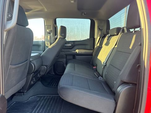 Used 2023 Chevrolet Silverado 1500 Custom image 13