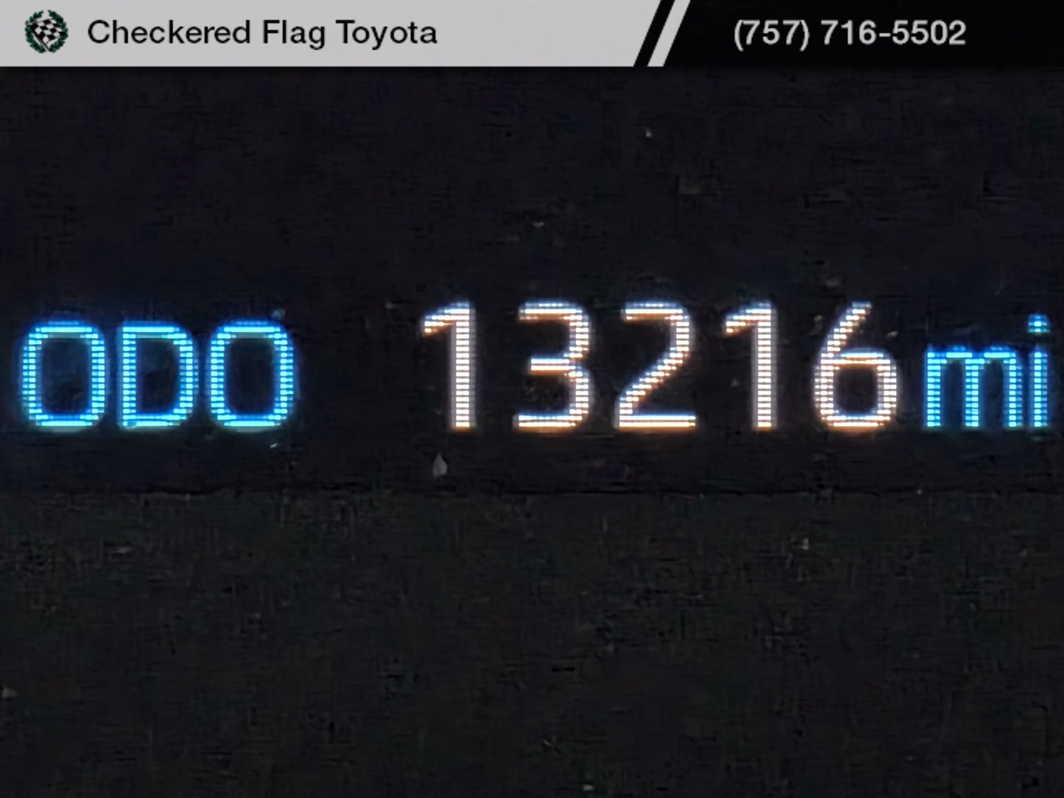 Used 2025 Toyota Corolla LE FWD image 12