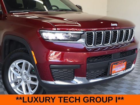 Used 2025 Jeep Grand Cherokee L Laredo w/ Luxury Tech Group I RWD image 3