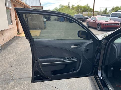 Used 2019 Dodge Charger GT w/ Performance Handling Group RWD image 12