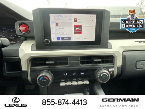 Used 2024 Toyota Tacoma TRD Off-Road image 18