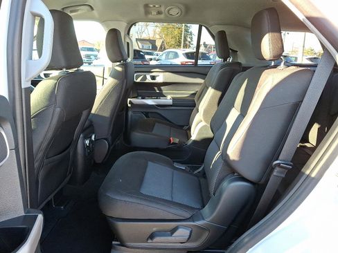 Used 2022 Ford Explorer XLT w/ Class IV Trailer Tow Package image 11