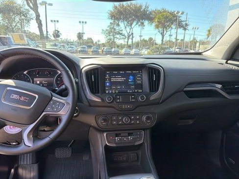 Certified 2024 GMC Terrain AT4 w/ Infotainment Package II image 11