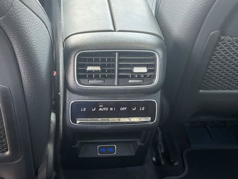 Certified 2024 Mercedes-Benz GLE 450 4MATIC image 18