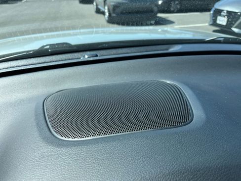 Used 2025 Kia Soul LX w/ LX Technology Package image 17