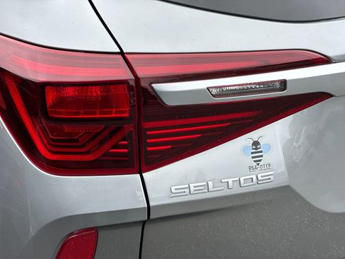 Certified 2023 Kia Seltos S FWD image 36