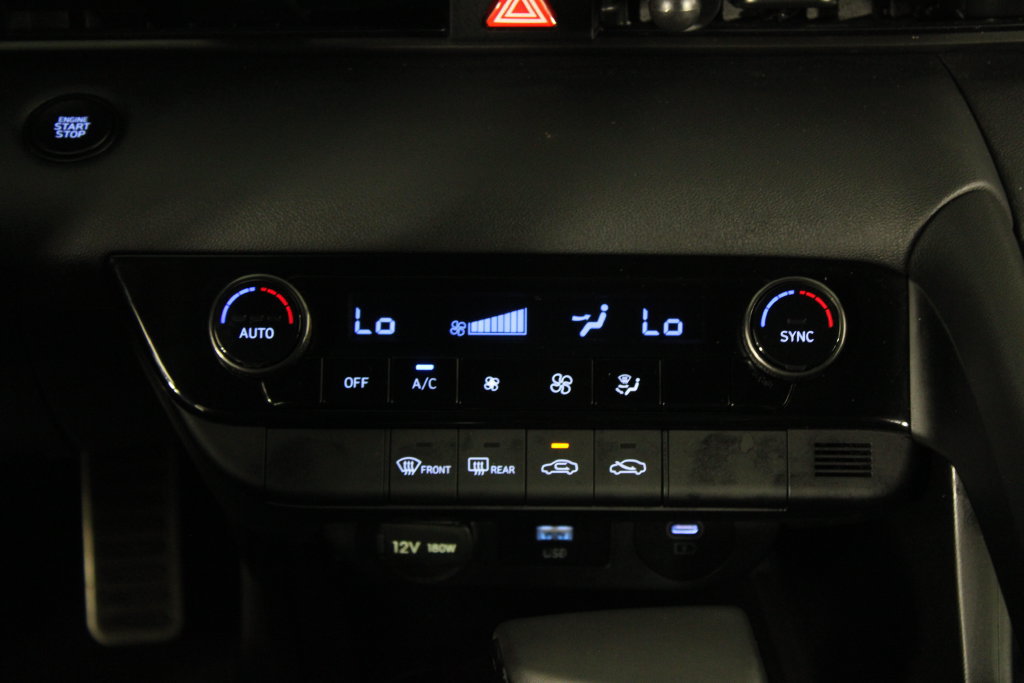 Certified 2026 Hyundai Elantra Sport FWD image 22