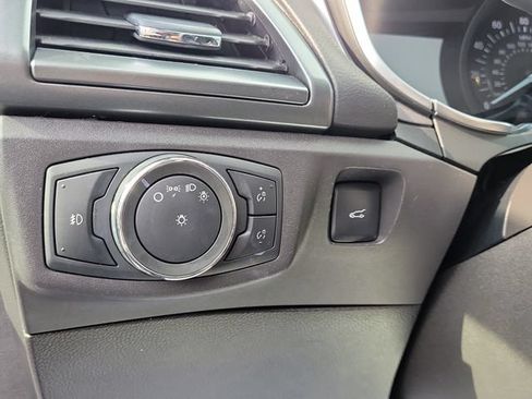 Used 2016 Ford Fusion Titanium FWD image 14