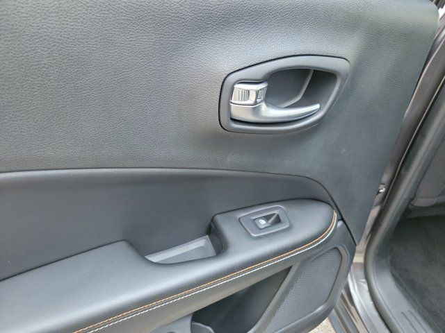 Used 2019 Jeep Compass Sport FWD image 16