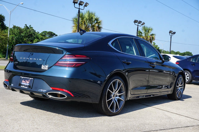 Used 2025 Genesis G70 2.5T RWD image 4
