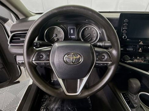 Used 2021 Toyota Camry LE FWD image 19