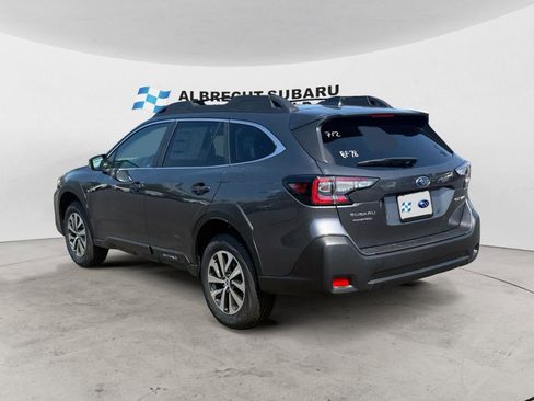 New 2025 Subaru Outback Premium image 3