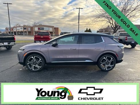 New 2026 Chevrolet Equinox EV LT image 4