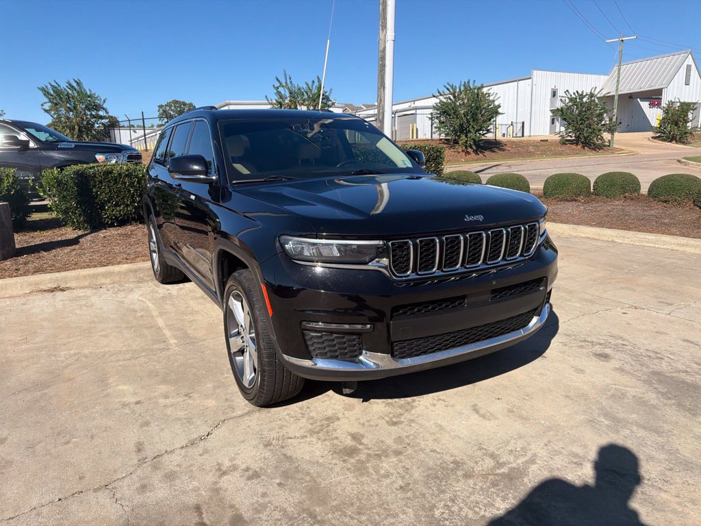 Used 2021 Jeep Grand Cherokee L Limited RWD image 3