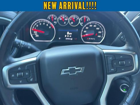 Used 2019 Chevrolet Silverado 1500 LT Trail Boss AWD/4WD image 12