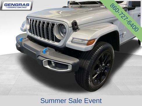 Used 2024 Jeep Wrangler Unlimited Sahara AWD/4WD image 52