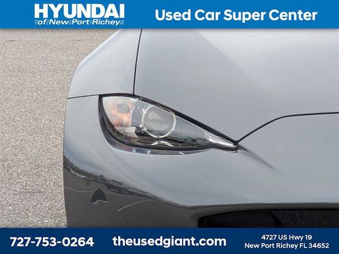 Used 2022 MAZDA MX-5 Miata Grand Touring image 9
