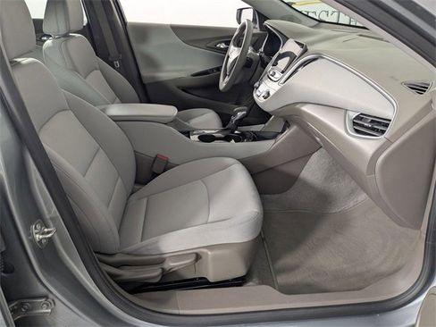 Certified 2024 Chevrolet Malibu LS image 32