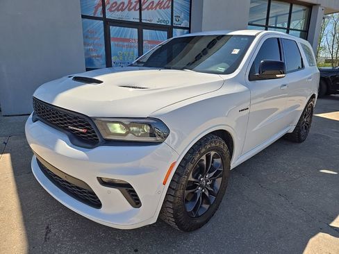 Used 2022 Dodge Durango R/T w/ Blacktop Package AWD/4WD image 2